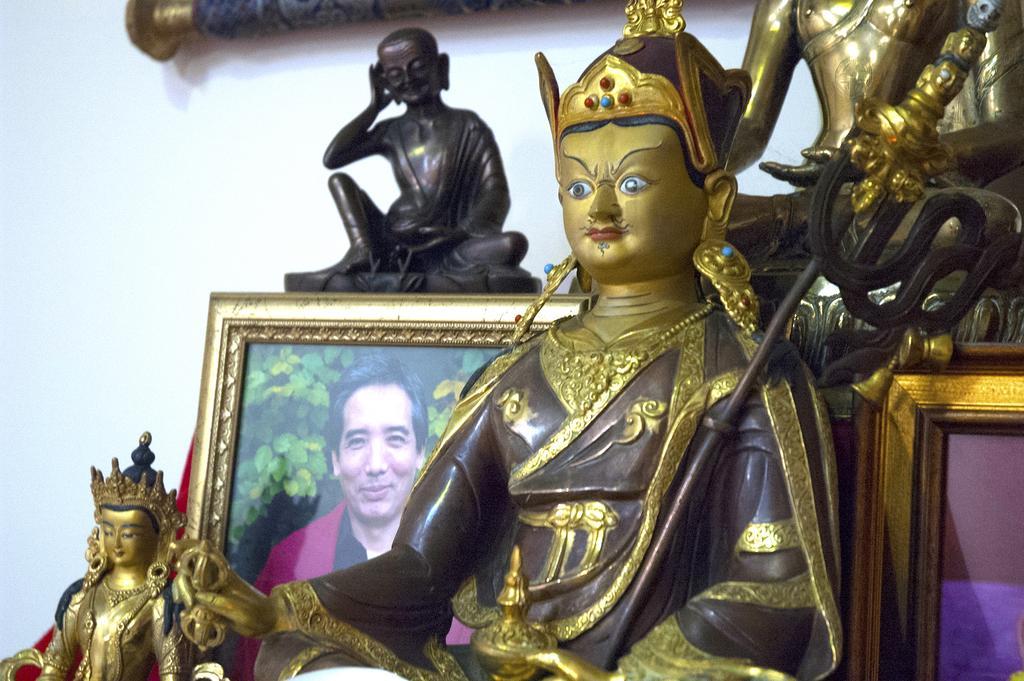 Nyima Tashi Buddhist Centre Оукланд Екстериор снимка
